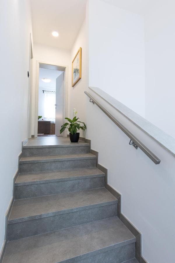 Zardin Apartment *